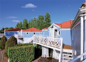 t2 à la vente -   33127  SAINT JEAN D ILLAC, surface 38 m2 vente t2 - UBI472267475